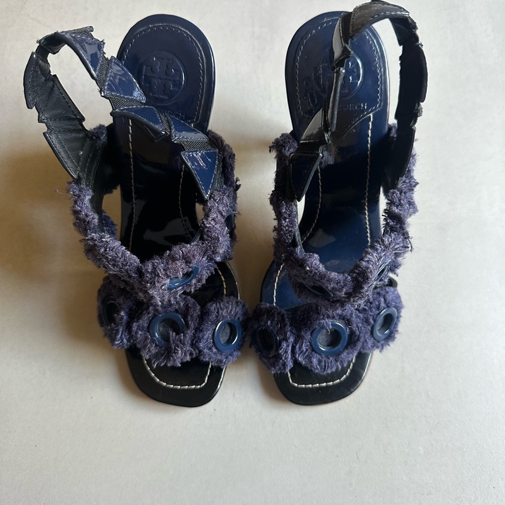TORY BURCH FREYA EYELET SLINGBACK BLUE LEATHER